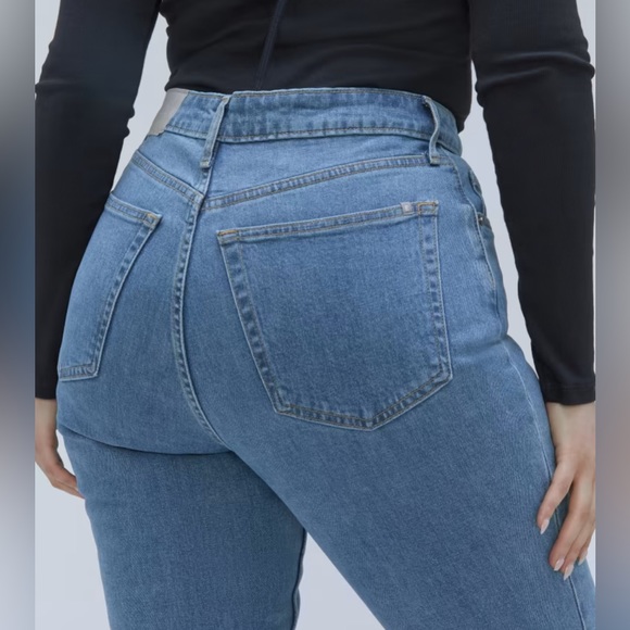 The Original Curvy Cheeky® Jean | NWT Everlane - Picture 2 of 7